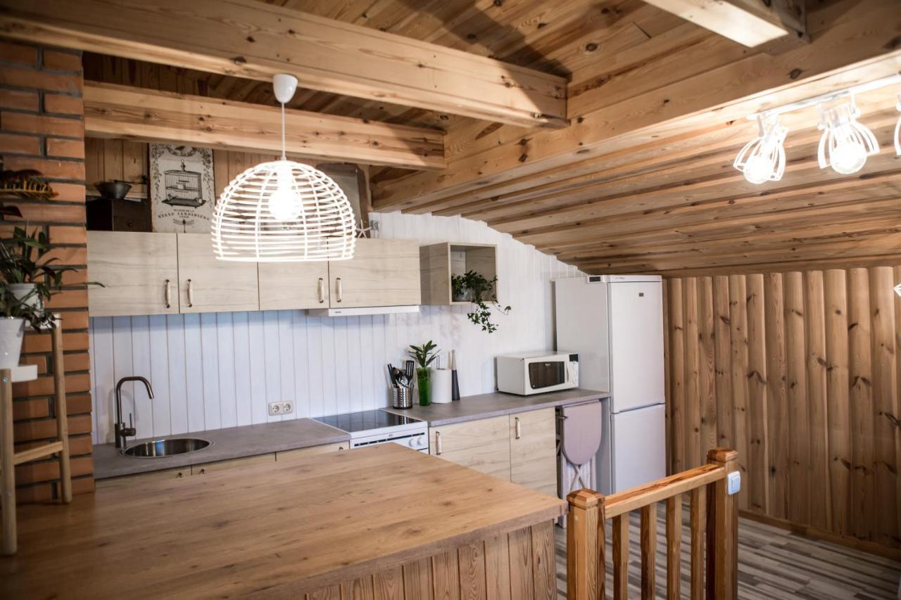 Flower Apartment Ventspils Luaran gambar