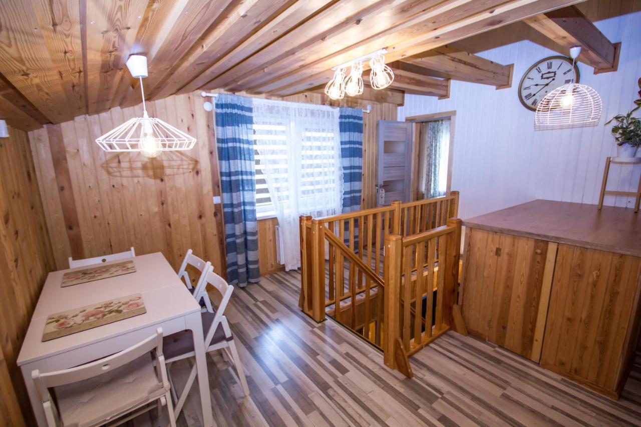 Flower Apartment Ventspils Luaran gambar