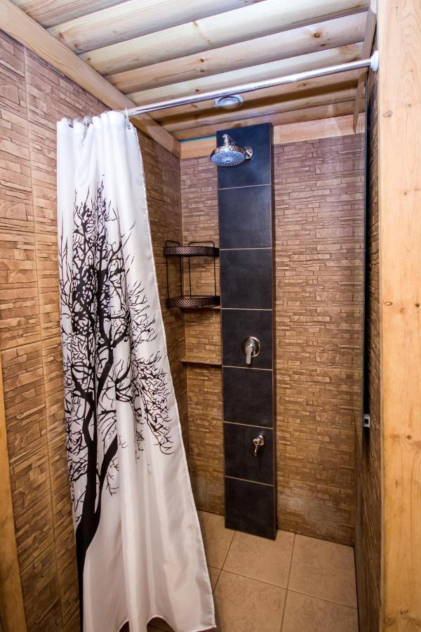 Flower Apartment Ventspils Luaran gambar